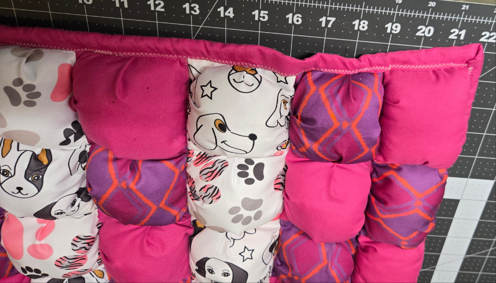Small Puffy Pet Quilt